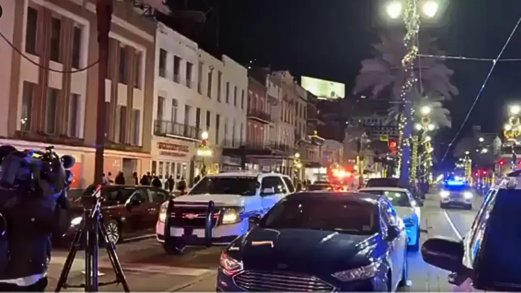 10 Dead, 30 Injured as Vehicle Rams Crowd in New Orleans Tourist District