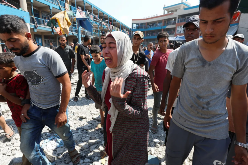 17 Killed as Israel Bombs UN School in Gaza