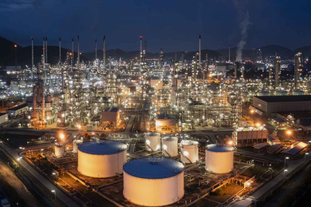 Angola to Develop Three New Refineries to Boost Energy Security