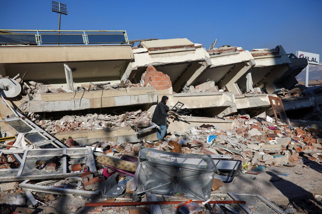 Builder Jailed for 865 Years Over Quake-Collapsed Apartments in Turkey