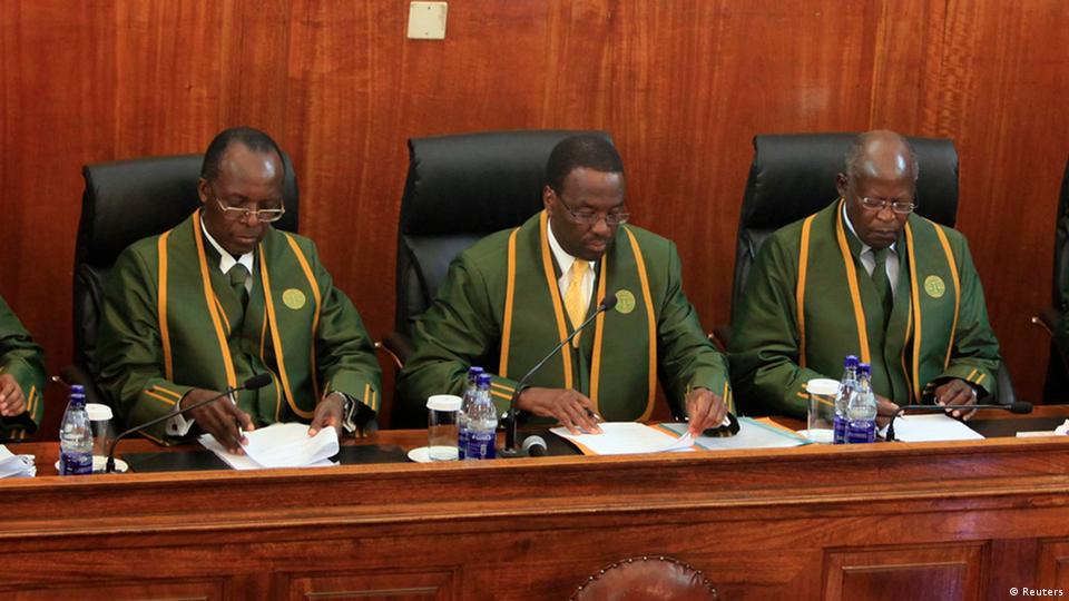 Controversy Surrounds Kenyan Leader's Defiance Against Alleged 'Corrupt Judges' 