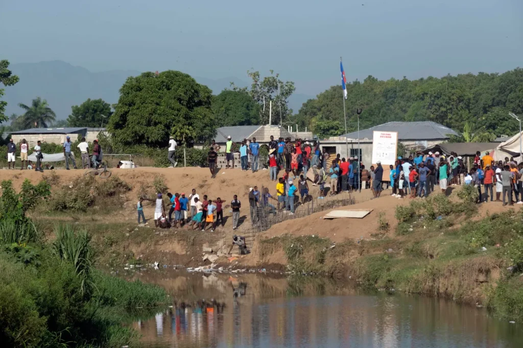 Dominican Republic Unveils Plan to Expel 10,000 Haitians Weekly