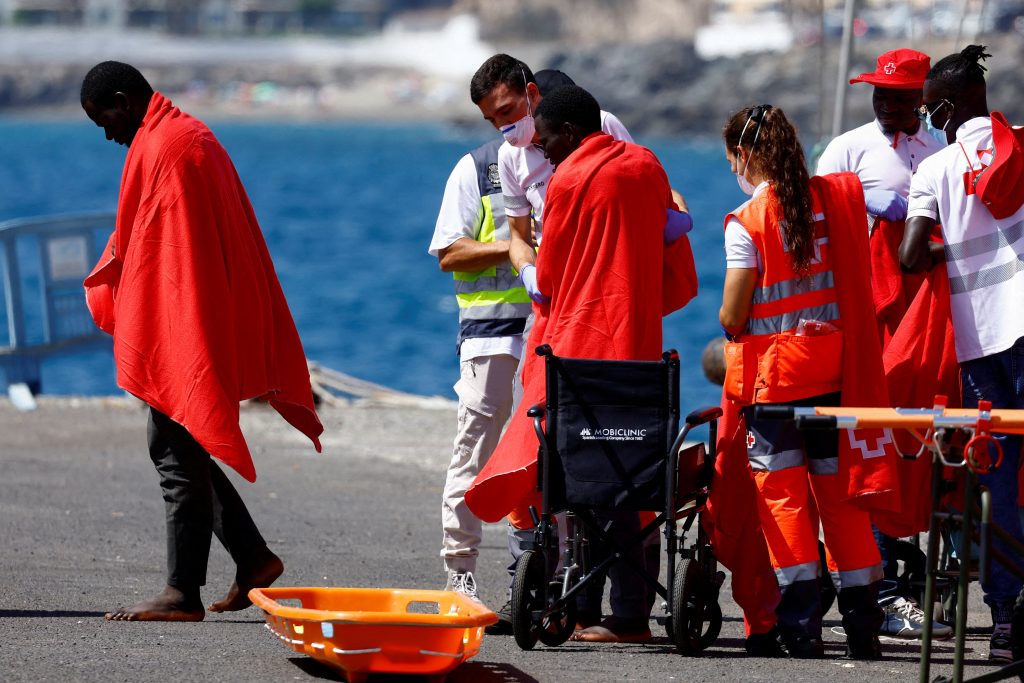 Four Migrants Die Attempting to Reach Spain’s Canary Islands