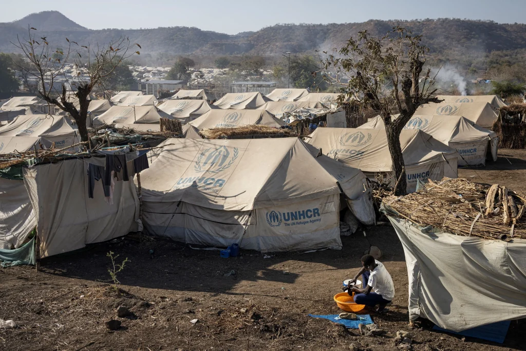 HRW: Fighting in Ethiopia's Amhara Region Puts Sudan Refugees at Risk