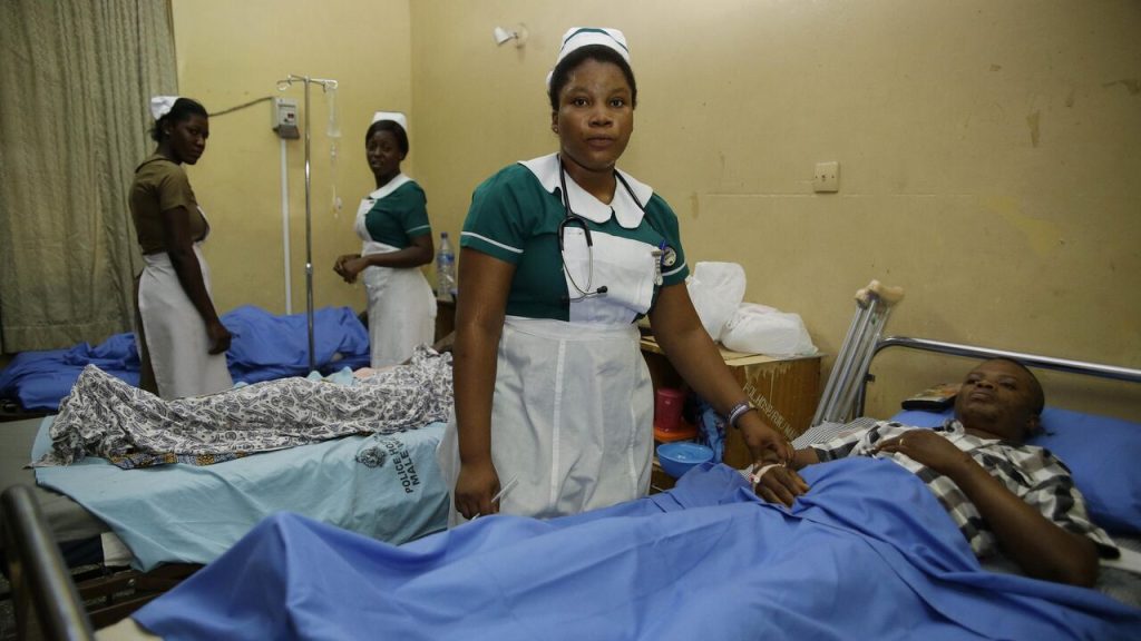 ICN Urges Better Pay to Stop Nurse 'Brain Drain' in Ghana