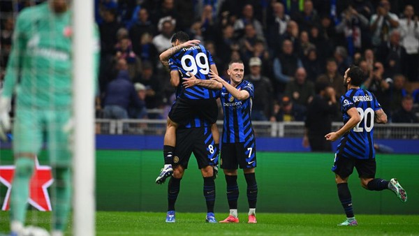 Inter Milan Cruise to 4-0 Victory Over Red Star for First Champions League Win