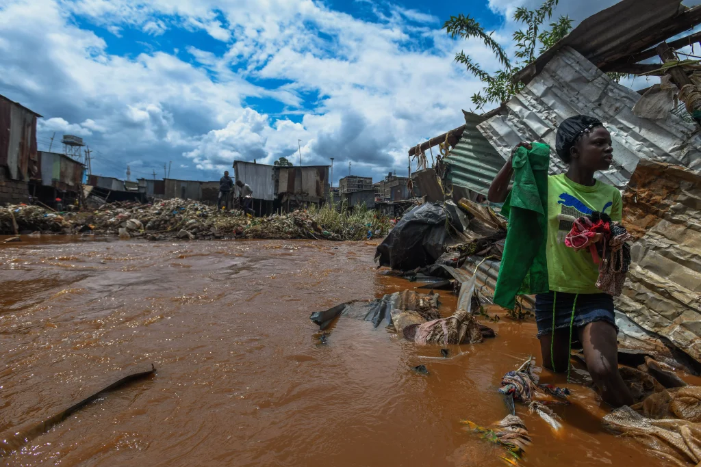 Kenya Dam Burst (News Central TV)