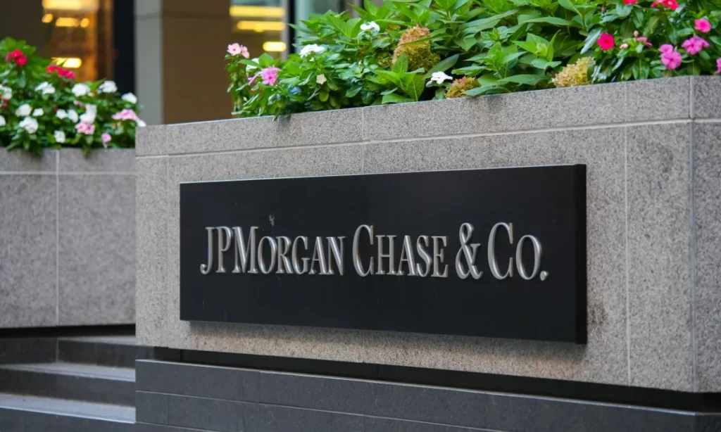 Largest US lender, JPMorgan Plans to Exp