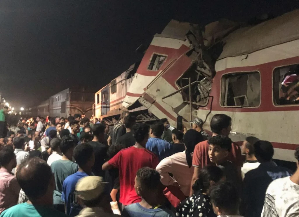 Northern Egypt Train Crash Leaves Three Dead, 49 Injured