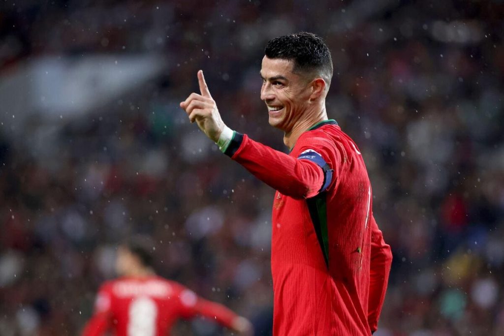 Ronaldo Stars as Portugal Thrash Poland 5-1 to Reach Nations League Quarter-Finals