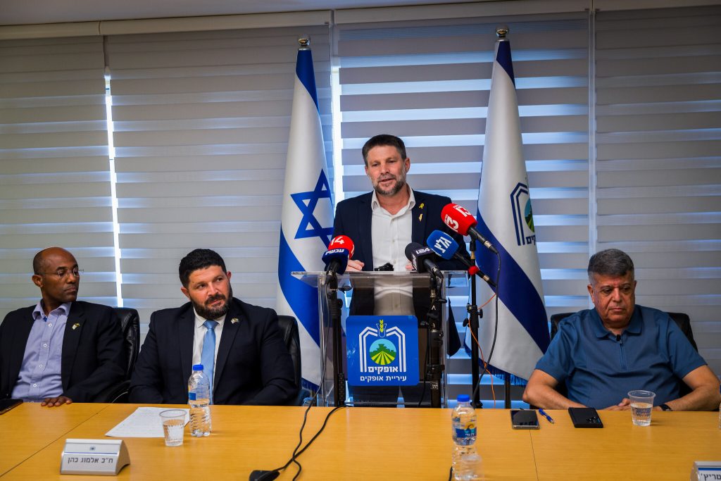 Smotrich Defends Gaza Aid Blockade as ‘Justified’ Even if Millions Starve