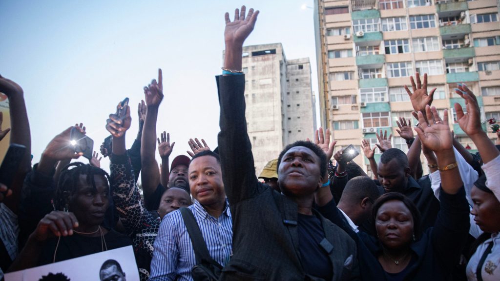 Tensions Rise in Mozambique as President Calls for Opposition Talks