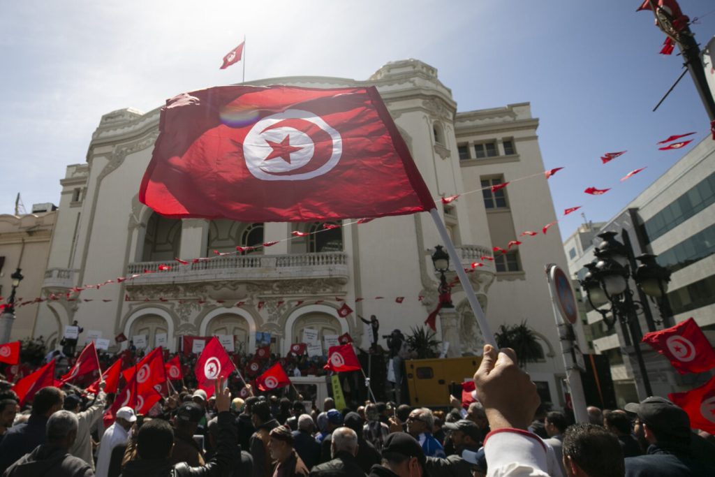 Tunisia's Parliament Debates Controversial Election Reform Days Before Presidential Vote