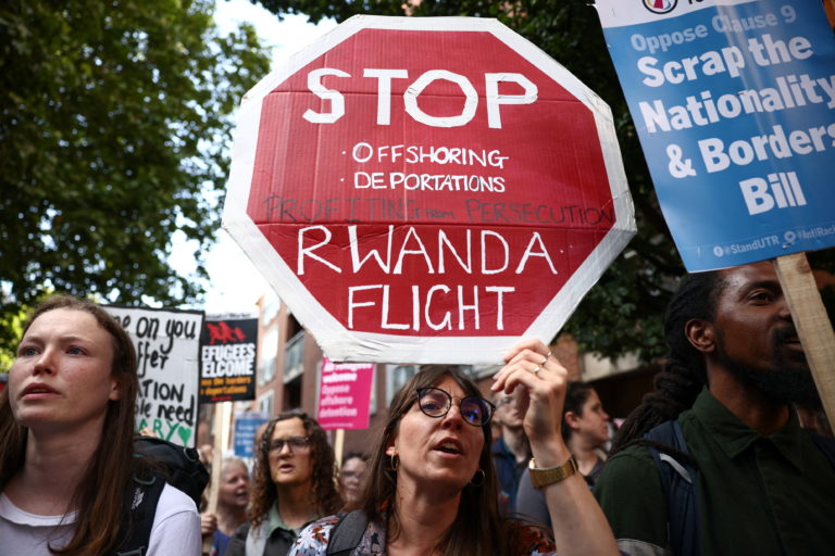 UK Initiates First Voluntary Deportation of Asylum Seeker to Rwanda