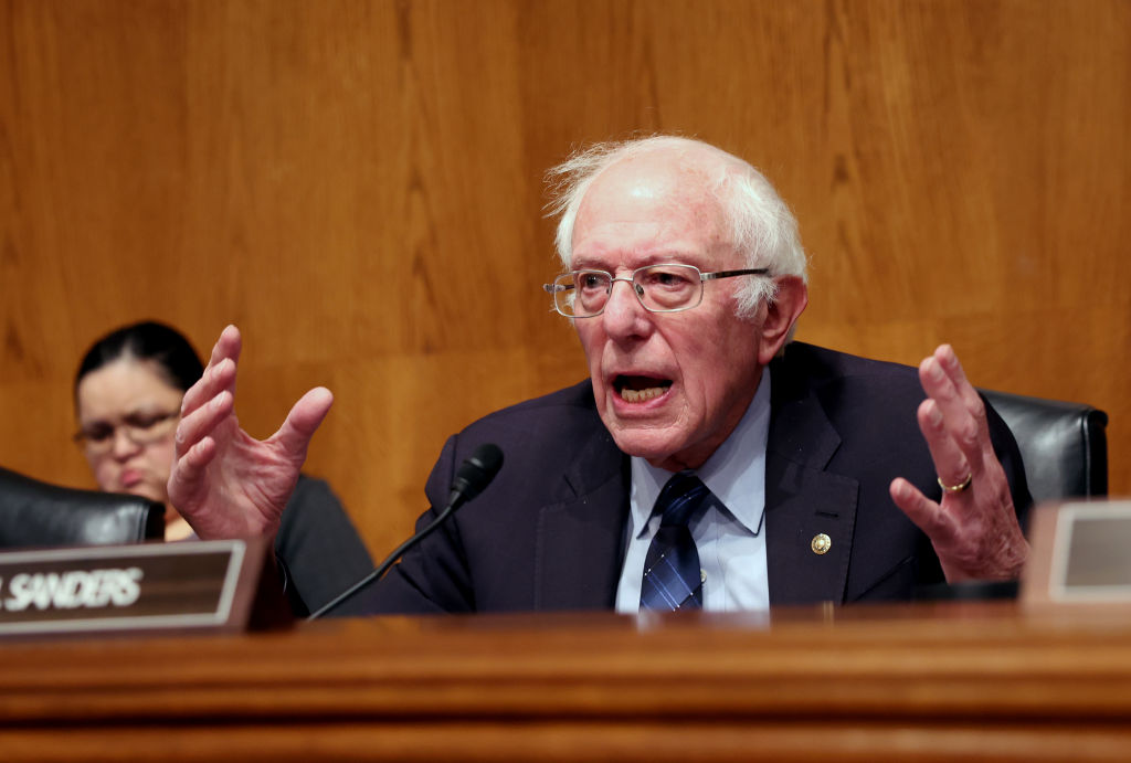 US Senator Sanders Speaks Out Against Violence Inflicted on Palestinian Children