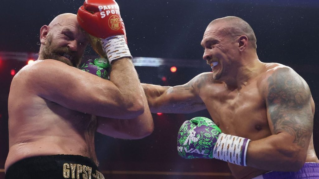 Usyk Defeats Fury in Heavyweight Championship Rematch