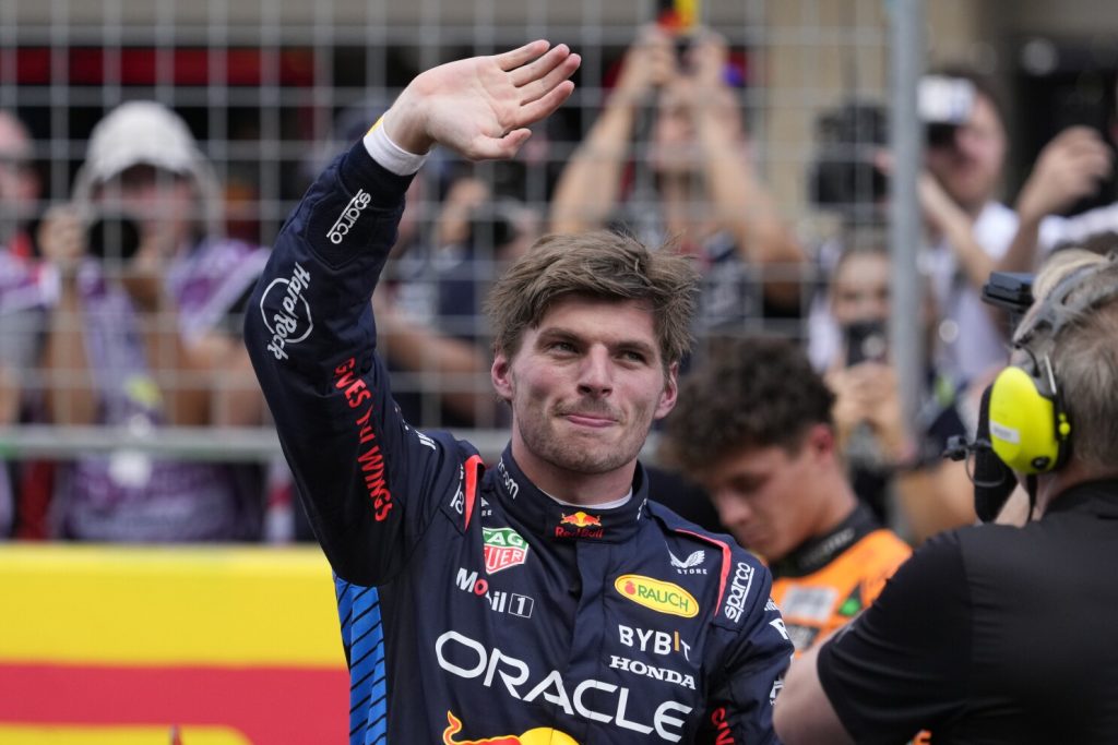 Verstappen Triumphs in Qatar, McLaren's Title Hopes Delayed by Norris Penalty