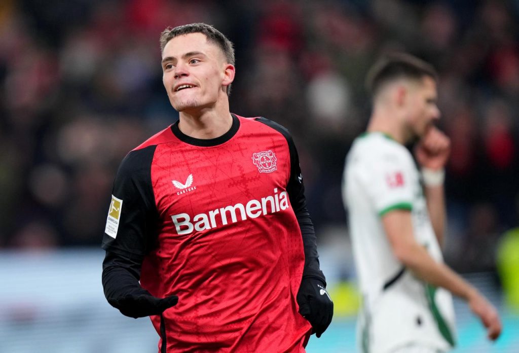 Wirtz Stars as Leverkusen Stay Close to Bayern with 3-1 Win Over Gladbach