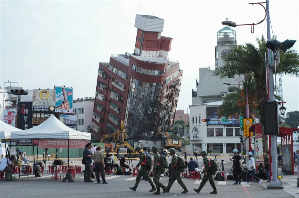 Taiwan_Earthquake (News Central TV)