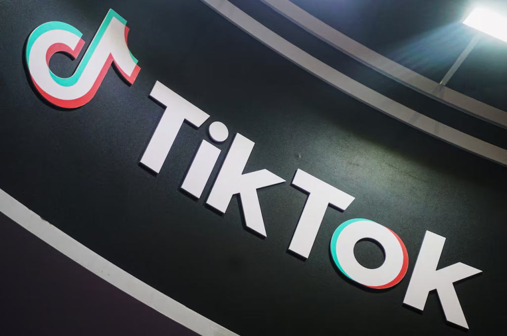  Tiktok   (News Central TV)