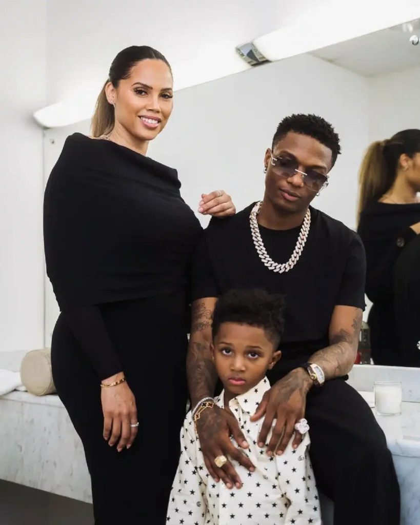 ‘I am married’ – Wizkid Tells Fan 