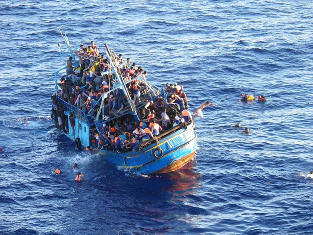 1 Dead, 22 Missing as Migrant Boat Capsizes off Libya