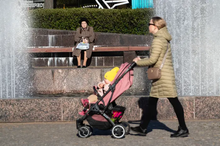 Russia Outlaws Promotion of Childless Li