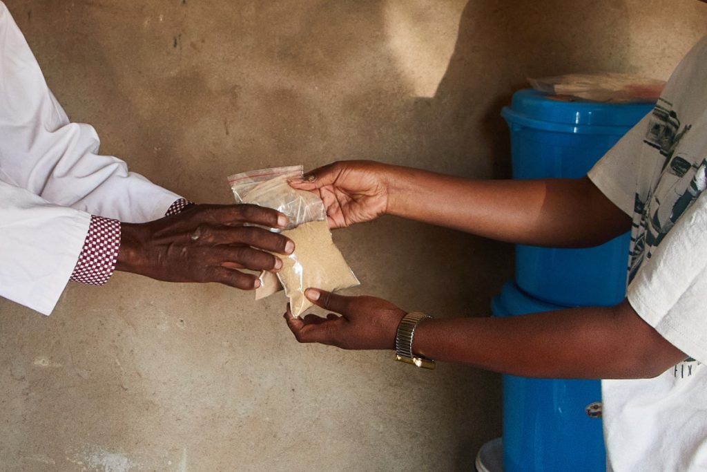 Failing Healthcare System Drives Zimbabweans to Herbalists