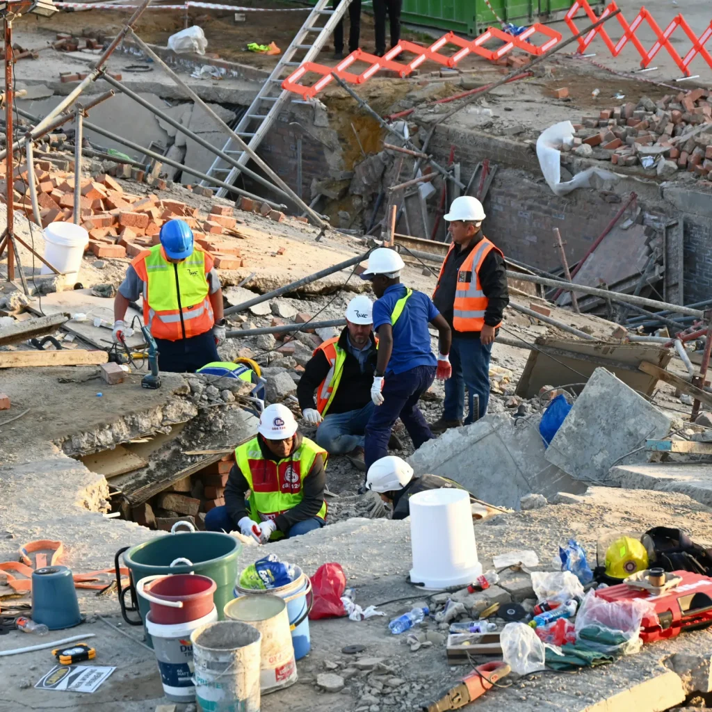 South Africa: Building Collapse Claims 32, More Bodies Discovered