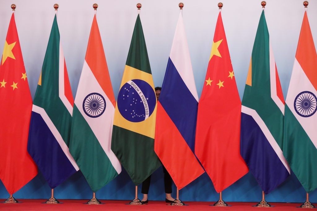 Algeria Halts Pursuit of BRICS Membership but Remains in Development Bank