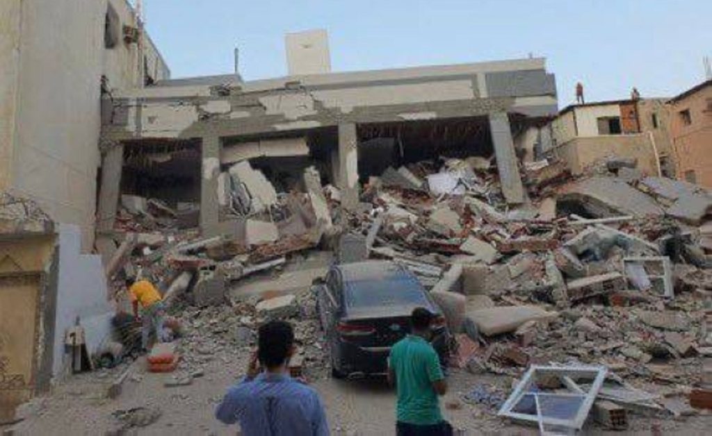 Casbah Building Collapse Kills Woman, Injures Three in Algiers