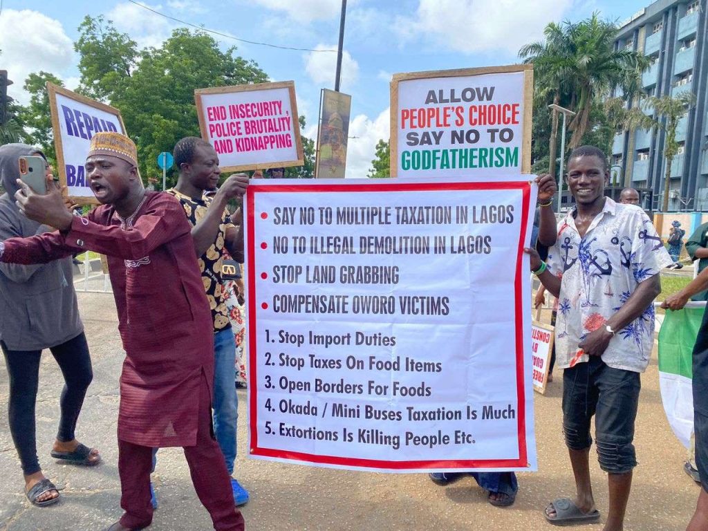 (PICTURES) Day Two of #EndBadGovernance Protests in Nigeria