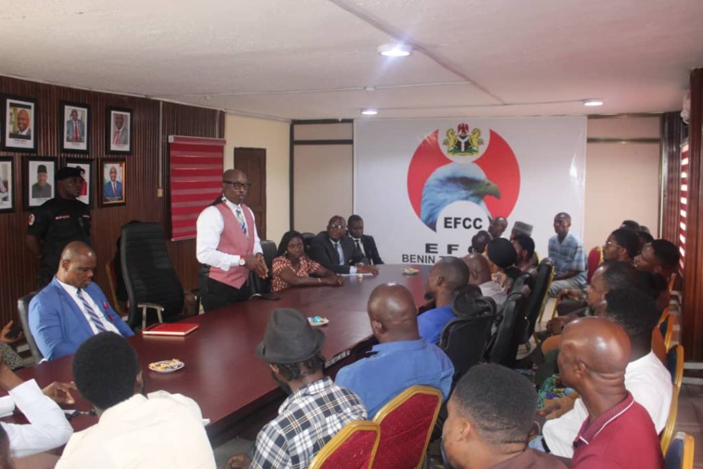 EFCC Urges Civil Society Groups To Support Corruption Fight