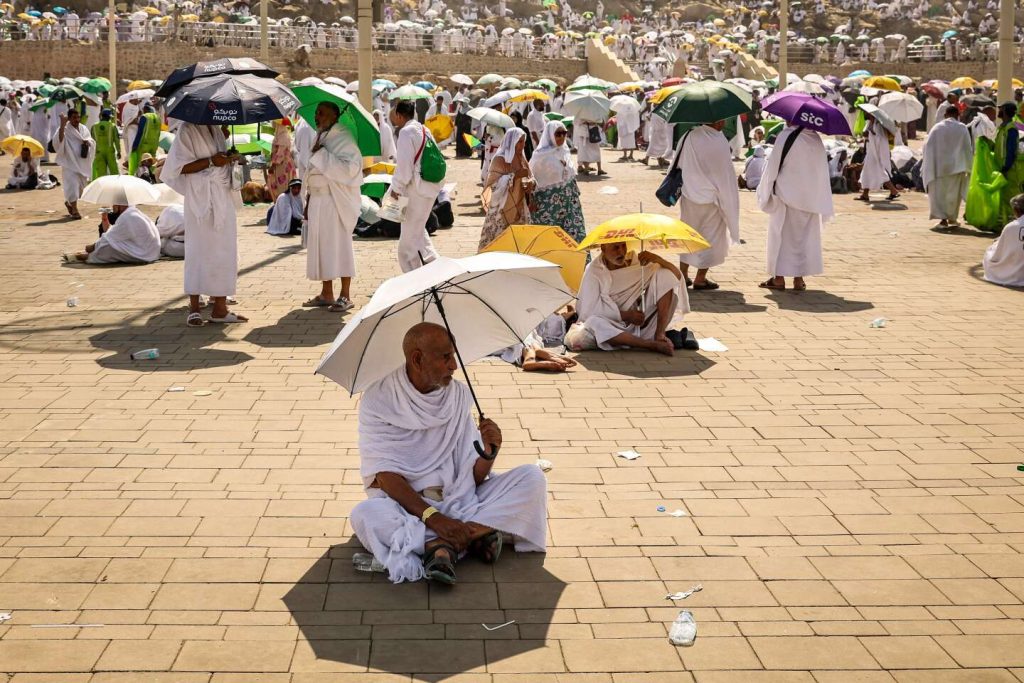 Egypt Revokes Licenses of Hajj Tour Agencies After Fatal Incidents