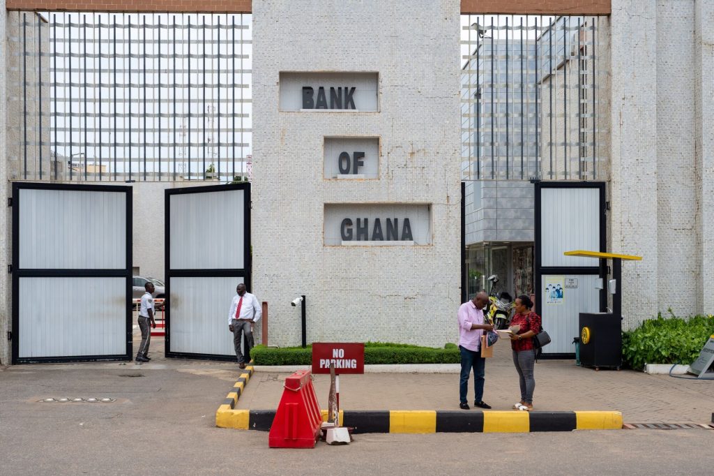 Ghana Central Bank Holds Rate at 27% as Food Prices Drive Inflation