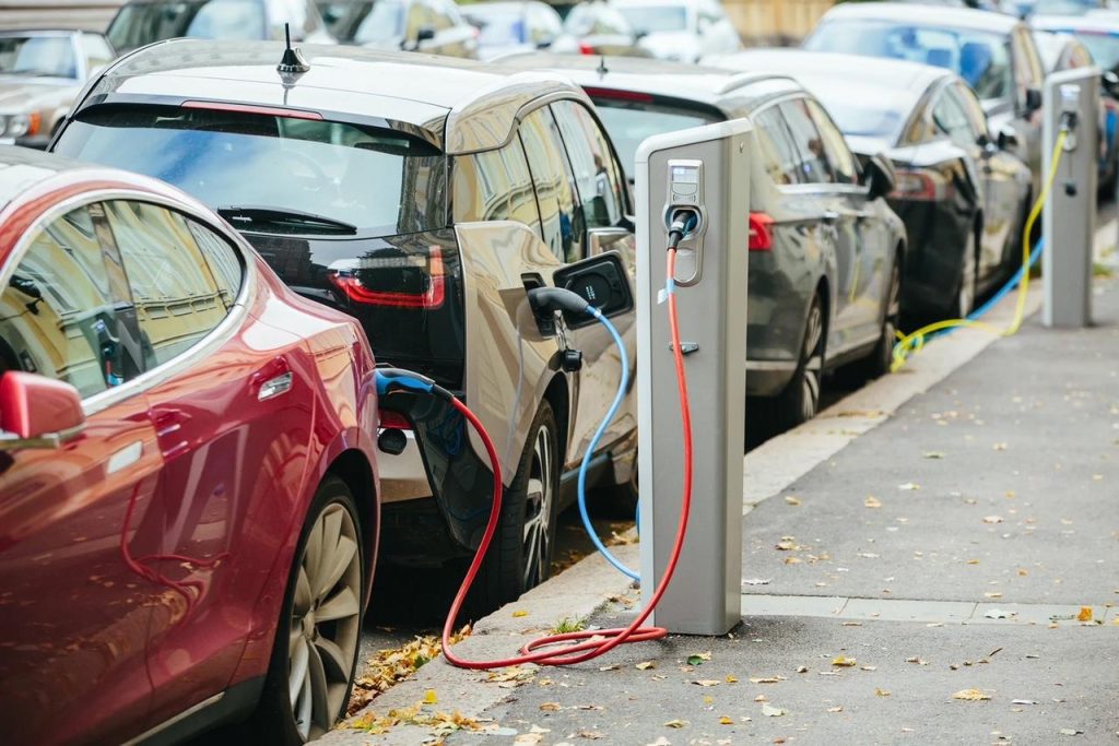 Ghanaian Government to Introduce Electric Vehicles Before 2024 Elections