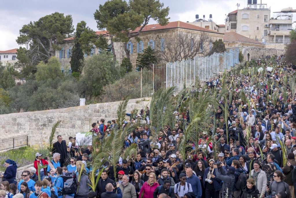 Israeli Authorities Bar Palestinian Christians from Jerusalem on Palm Sunday