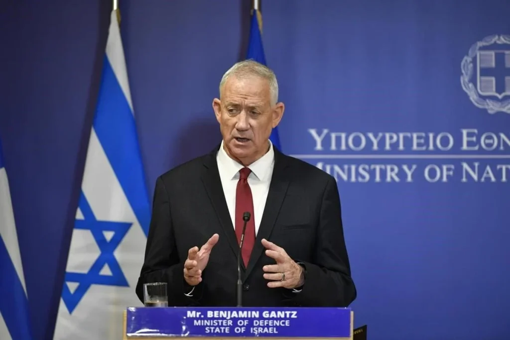 Israeli Minister Benny Gantz Expected to Announce Exit from Netanyahu's Coalition Today