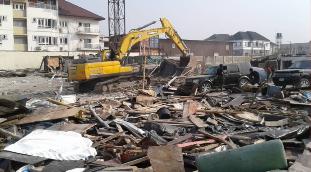 Jakande Estate demolition protest1