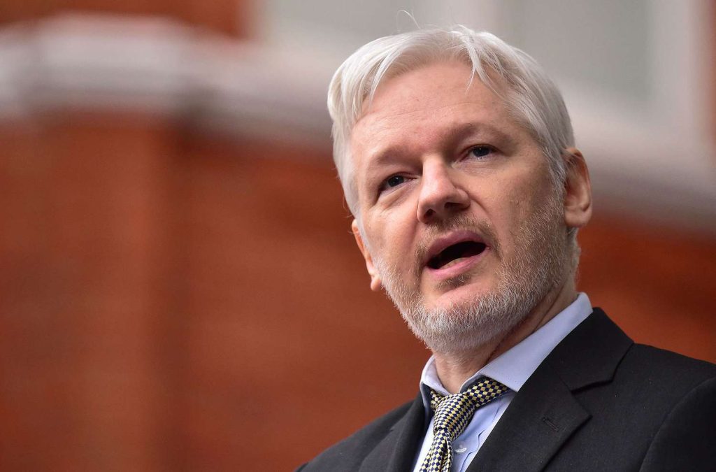 Julian Assange UK Court to Hear Wikileaks Founder's Final Appeal Against US Extradition