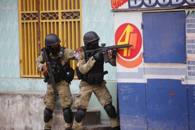 Kenya Suspends Police Deployment to Haiti Amid Political Turmoil