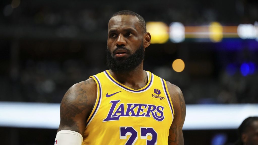 LeBron James Endorses Kamala Harris in Final Push for US Election