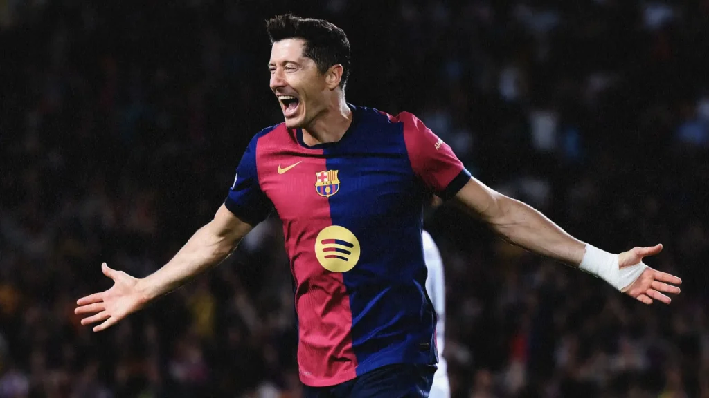 Lewandowski Nets Double as Barcelona Thrash Young Boys 5-0