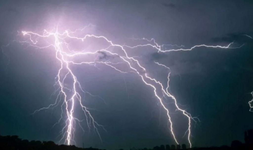 Lightening Kills Old Woman, Boy in Narok Village in Kenya (News Central TV)