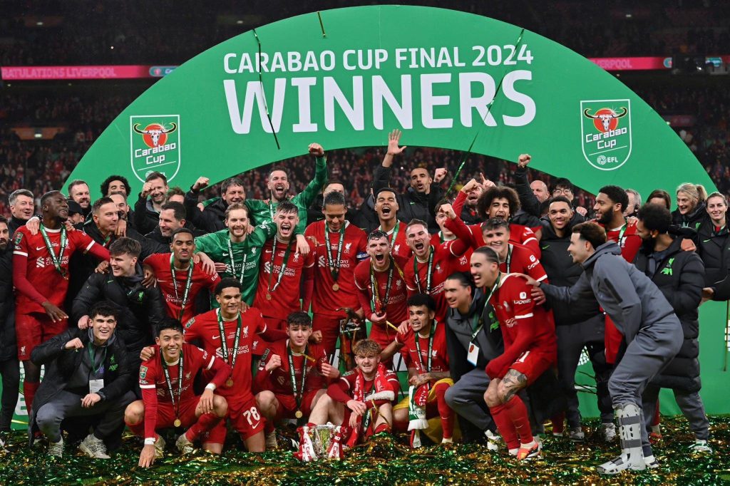 Liverpool Carabao Cup 2025 Wallpaper - Alika Alexine