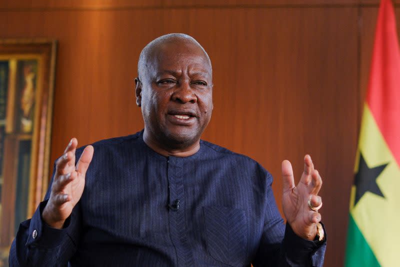 Ghana's Mahama Convenes Team to Recover Embezzled Funds