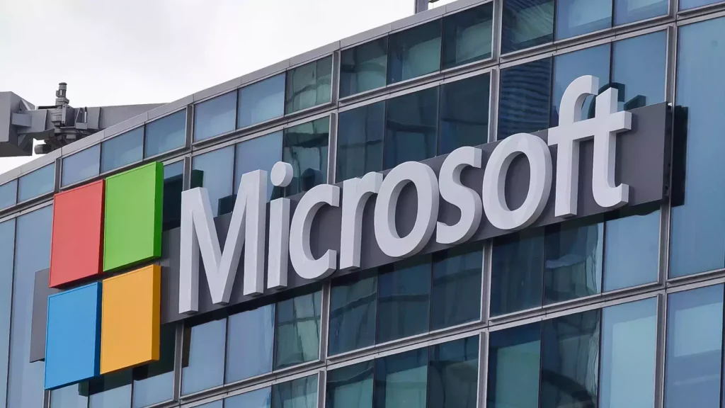 Microsoft Briefly Surpasses Apple as World's Top Firm (News Central TV)