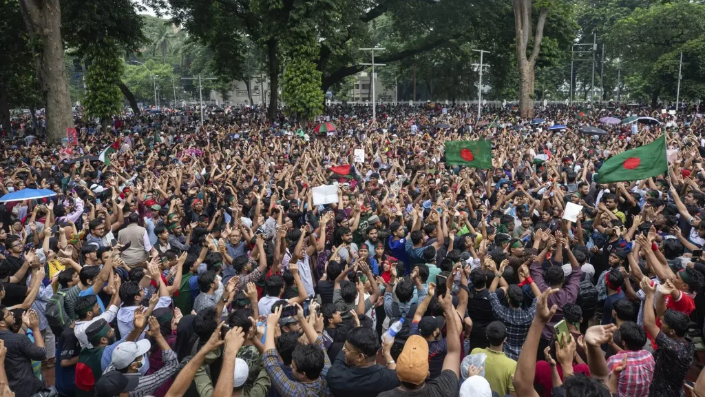 Paris Protesters Display Solidarity with Palestine During Olympic Cycling Event