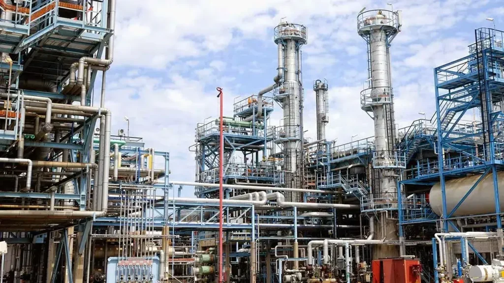 Port Harcourt Refinery (News Central TV)