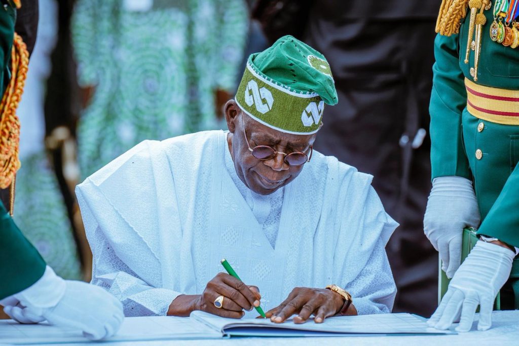 Tinubu Cuts Convoy Size, Limits Security Detail for Ministers to Save Costs 